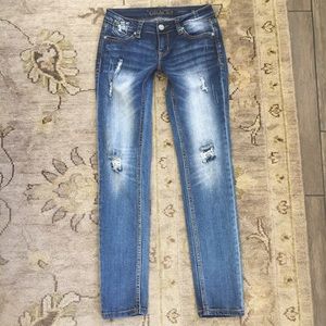 GRACE IN LA Skinny Distressed Jeans 25